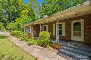 290 S Grandview Rd, Clover, SC 29710 - Photo 2