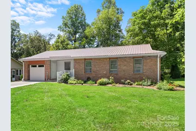 33 Resada Drive, Brevard, NC 28712 - Photo 2
