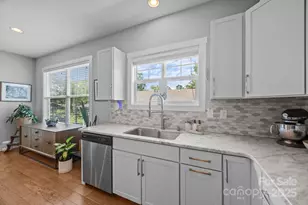 5 Meeting St, Asheville, NC 28803 - Photo 12