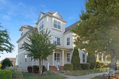 2307 Lochview Street, Pineville, NC 28134 - Photo 2