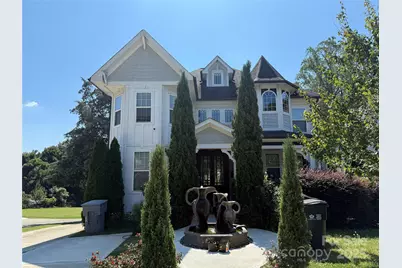 2706 Hilliard Drive, Charlotte, NC 28205 - Photo 2