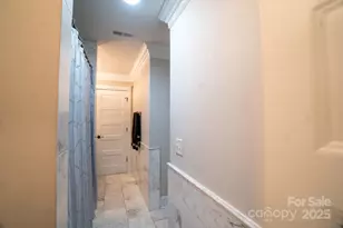 2706 Hilliard Dr, Charlotte, NC 28205 - Photo 34