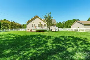 235 Kendra Dr, Mooresville, NC 28117 - Photo 28