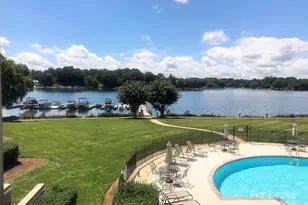 1329 Torrence Cir, Davidson, NC 28036 - Photo 14