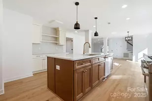 3323 Lincoln Ln, Gastonia, NC 28056 - Photo 6