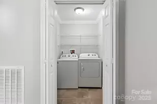 402 Shiloh Rd, Statesville, NC 28677 - Photo 18