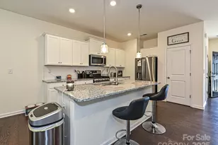 348 Abington St, Matthews, NC 28104 - Photo 12