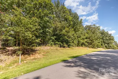 8068 Summit Ridge Drive, Catawba, NC 28609 - Photo 24