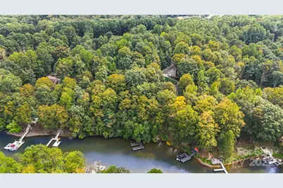 8068 Summit Ridge Drive, Catawba, NC 28609 - Photo 10