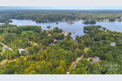 8068 Summit Ridge Drive, Catawba, NC 28609 - Photo 12