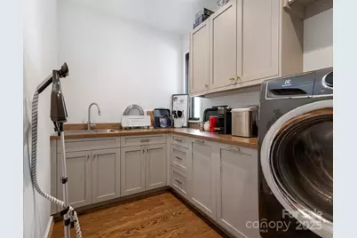 3637 Pelham Lane, Charlotte, NC 28211 - Photo 32