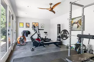 3637 Pelham Ln, Charlotte, NC 28211 - Photo 46