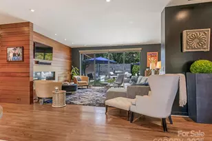 3637 Pelham Ln, Charlotte, NC 28211 - Photo 6