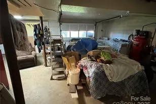 3957 Hollywood Ridge Rd, Lenoir, NC 28645 - Photo 20