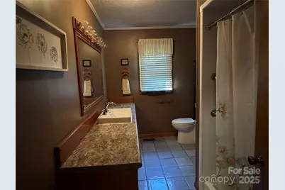 3957 Hollywood Ridge Road, Lenoir, NC 28645 - Photo 12