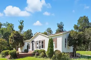 17520 Gulfport Rd, Laurinburg, NC 28352 - Photo 2