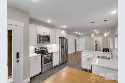 17 Elkmont Terrace, Asheville, NC 28804 - Photo 32