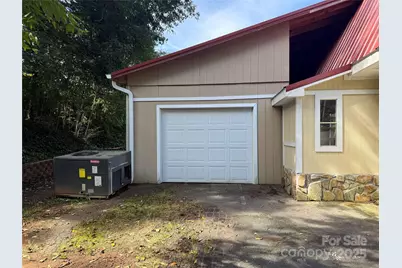 1805 Burkemont Avenue, Morganton, NC 28655 - Photo 22