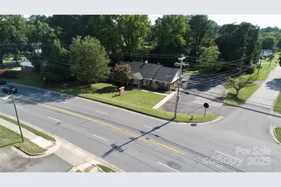 1910 Dale Earnhardt Boulevard, Kannapolis, NC 28083 - Photo 6