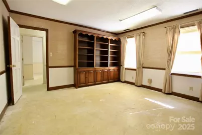 1910 Dale Earnhardt Boulevard, Kannapolis, NC 28083 - Photo 10