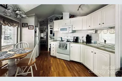 189 Laurelwood Lane #155, Traphill, NC 28685 - Photo 4