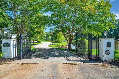 1337 Whispering Oaks Circle, Matthews, NC 28104 - Photo 44