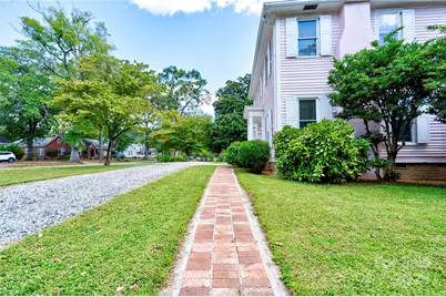 615 W Warren Street, Shelby, NC 28150 - Photo 2