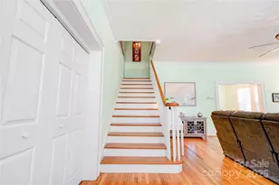 615 W Warren St, Shelby, NC 28150 - Photo 4