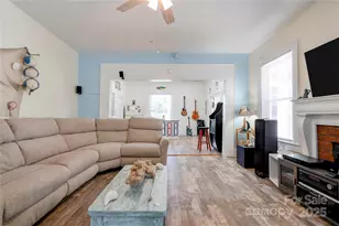 615 W Warren St, Shelby, NC 28150 - Photo 16