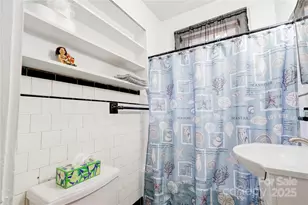 615 W Warren St, Shelby, NC 28150 - Photo 26