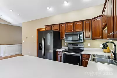 307 #7 Blue Ridge Drive S, Marion, NC 28752 - Photo 22