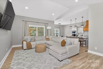 997 S Skyland Drive, Mount Pleasant, NC 28124 - Photo 4