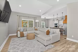 997 S Skyland Dr, Mount Pleasant, NC 28124 - Photo 4