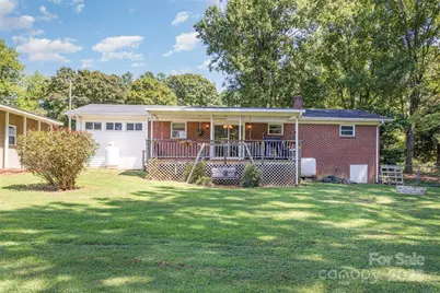 2011 Mountain Creek Road, Albemarle, NC 28001 - Photo 32