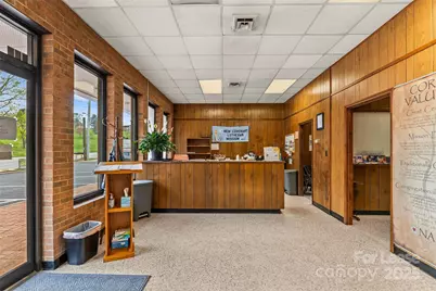 522 W Fleming Drive, Morganton, NC 28655 - Photo 2