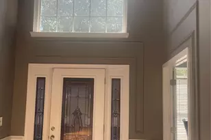 2529 Waters Vista Cir, Charlotte, NC 28213 - Photo 2