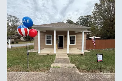 301 S Mountain Street, Cherryville, NC 28021 - Photo 1