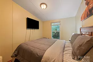 269 Oakstone Dr, Waynesville, NC 28785 - Photo 20