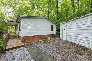 269 Oakstone Dr, Waynesville, NC 28785 - Photo 4