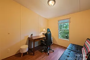 269 Oakstone Dr, Waynesville, NC 28785 - Photo 22