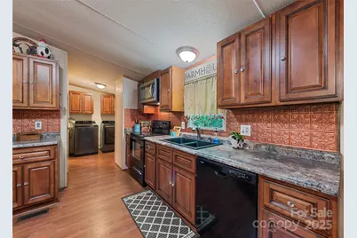 269 Oakstone Drive, Waynesville, NC 28785 - Photo 14