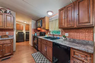 269 Oakstone Dr, Waynesville, NC 28785 - Photo 14