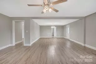 222 S Main Gq St, Salisbury, NC 28146 - Photo 6