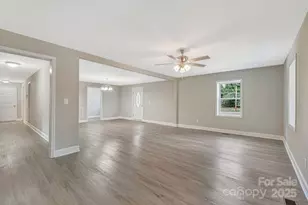 222 S Main Gq St, Salisbury, NC 28146 - Photo 8