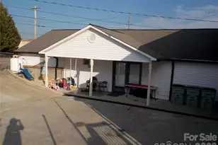 1317 &1319 Main Street NW, Lenoir, NC 28645 - Photo 1