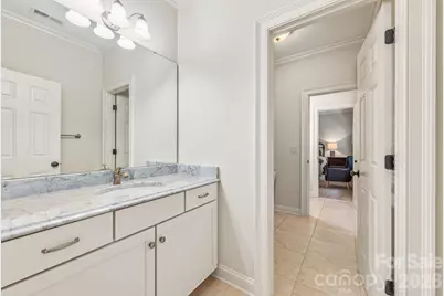 946 Laurel Creek Lane, Charlotte, NC 28211 - Photo 26