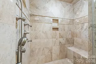 946 Laurel Creek Ln, Charlotte, NC 28211 - Photo 12