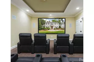 946 Laurel Creek Ln, Charlotte, NC 28211 - Photo 40