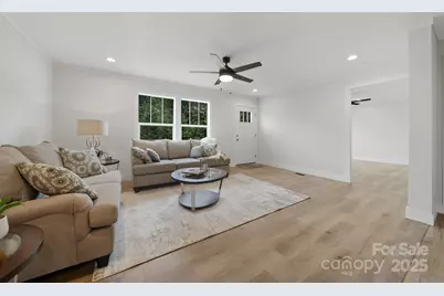 1411 Cliffside Place SE, Lenoir, NC 28645 - Photo 4