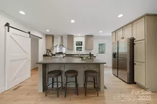 1411 Cliffside Pl SE, Lenoir, NC 28645 - Photo 6